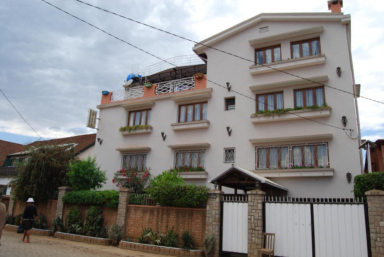 Antsirabe Hotel Exterior photo