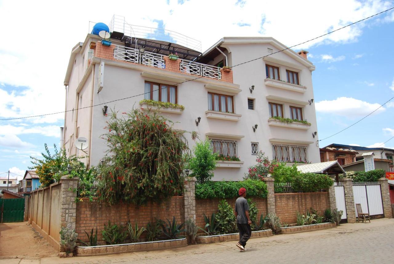 Antsirabe Hotel Exterior photo